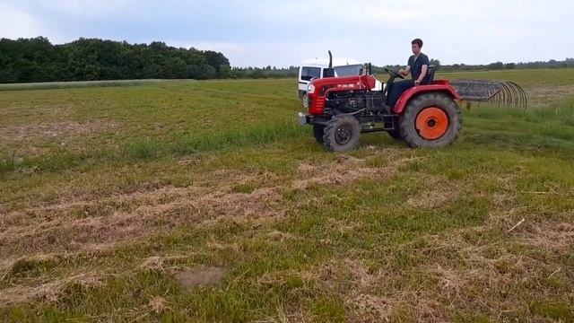 ВИПРОБУВАННЯ ГРОМАДІЛКИ І ЩО ПРЕЙШЛОСЬ ПЕРЕРОБИТИ испытание самодельных граблей для минитрактора смотреть онлайн