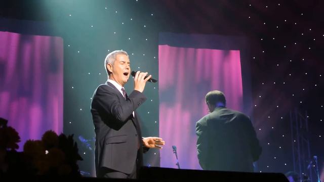 Alessandro Safina - Guarda che Luna (Kiev, 29.10.2013) смотреть онлайн