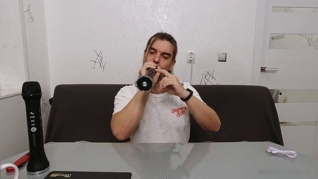 ВЕШАЙТЕСЬ, СОСЕДИ! Самый крутой и мощный караоке микрофон с Aliexpress! смотреть онлайн