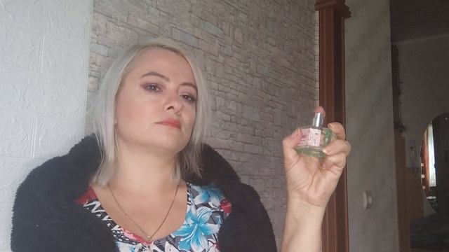Парфюмерия. Чем пользовалась в августе и пользуюсь в начале сентября. Сладко-цветочная подборка☺☺☺ смотреть онлайн