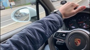 Порше Макан едет на мойку но не доезжает