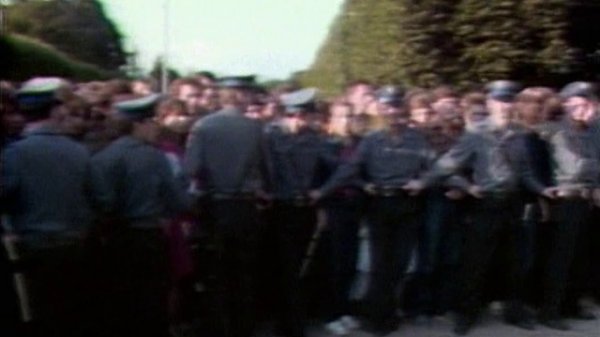 Iron Maiden - 1986 - Wasted Years