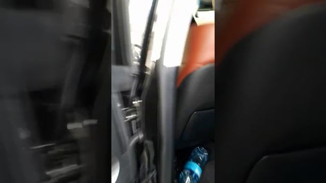 Помытое авто я сразу продуваю, так как пыль забивается сразу же во все щели. Май 2022 год. смотреть онлайн