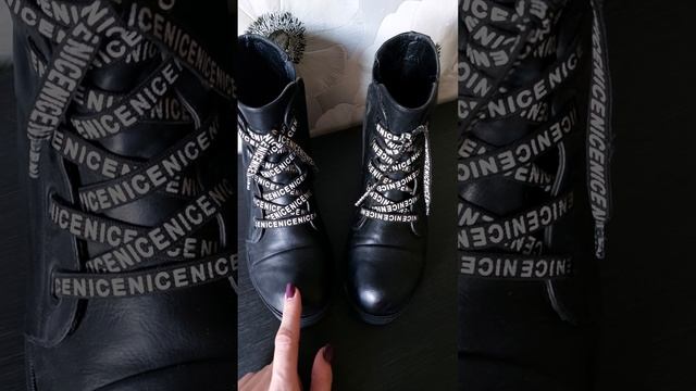 вмятина на ботинке, как выправить ботинки, как разгладить ботинки смотреть онлайн