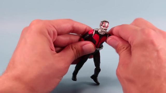 Marvel Ant-Man with Giant 12" Flying Ant Toy Infinite Series смотреть онлайн