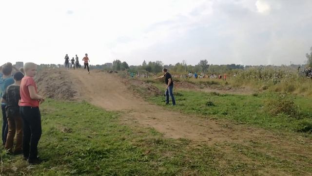 ЭПИЧНОЕ ПАДЕНИЕ НА СОРЕВНОВАНИЯХ | СМЕШНЫЕ ВИДЕО | ПОПРОБУЙ НЕ СМЕЯТЬСЯ смотреть онлайн