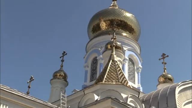 В Славянске-на-Кубани на средства предпринимателей выполняется ремонт Свято-Успенского храма. смотреть онлайн