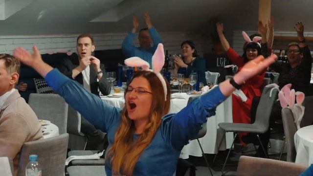 Ведущая Олеся Мухортова на Ваш праздник! смотреть онлайн