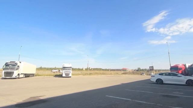 Шлагбаум закрылся перед лицом! Таганрог - Москва. Дальняк на мотоцикле. 1200 км смотреть онлайн