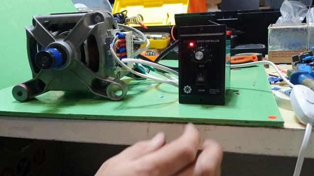 Двигатель от стиральной машины автомат можно регулировать Китайским прибором. Для самоделок смотреть онлайн