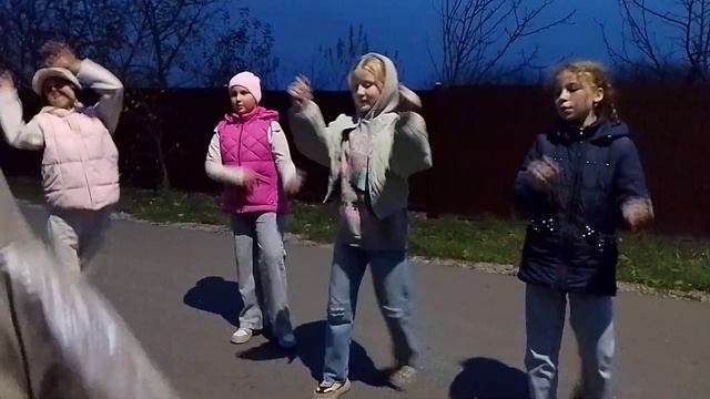 песня капельки - танец ?️✌️ смотреть онлайн