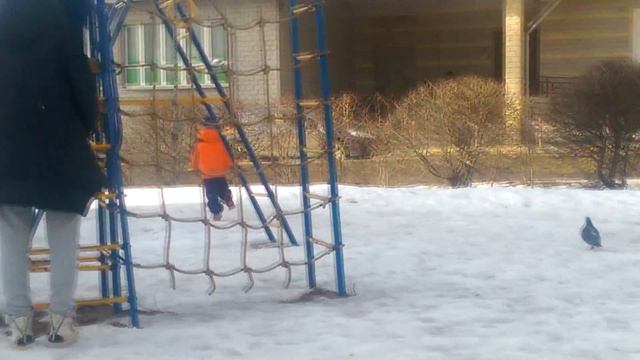 Вышли погулять:) Погода класс=) смотреть онлайн