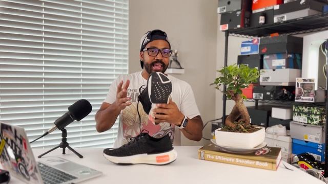 WATCH BEFORE YOU BUY THE NIKE ZOOMX INVINCIBLE RUN 3 смотреть онлайн