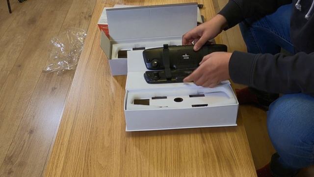 iBOX Range LaserVision WiFi Signature Dual и Sho-me Combo Mirror. Сравниваем комплектацию смотреть онлайн