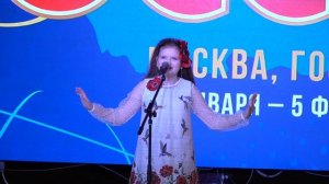 Выступление участниц детского вокального коллектива "Планета звезд"