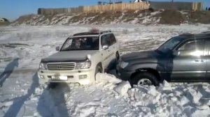 На что способен Lexus LX 470.  По бездорожью на машине премиум класса