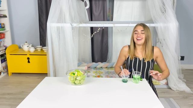 Химическое чаепитие ☕️ Мии и Евы. Пранки - эксперименты смотреть онлайн