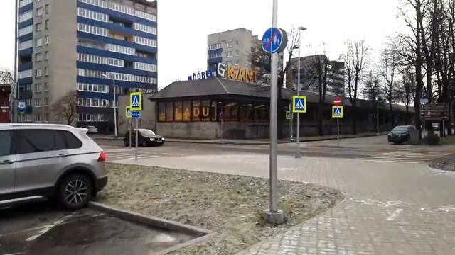 Нарва, от границы к автовокзалу смотреть онлайн