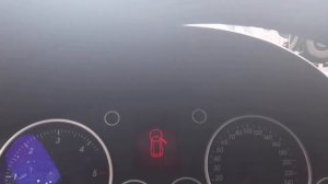 Заблокировало руль на фольксваген.