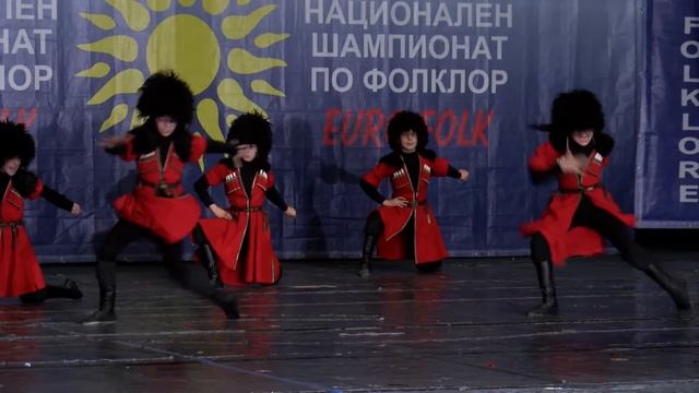 KAZBEGURI - Children folk dance ensemble "Mtatsminda" /Batumi, Georgia/ смотреть онлайн