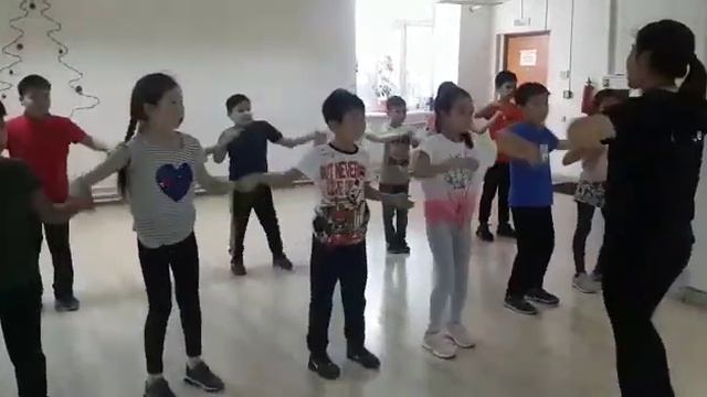 Танец ёхор 3 Г класса смотреть онлайн