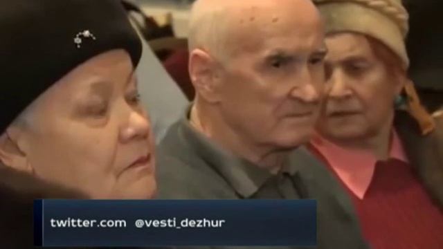 Водитель маршрутного такси отомстил пассажиру,наехав на него смотреть онлайн