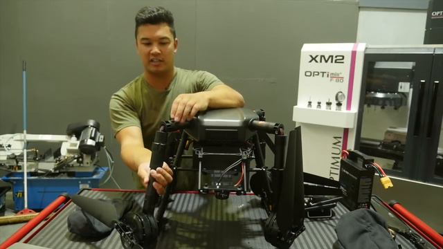 DJI WIND 4 // Industrial Drone Unboxing смотреть онлайн