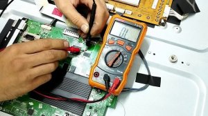 LG 47LW575S-ZC изображение дёргается