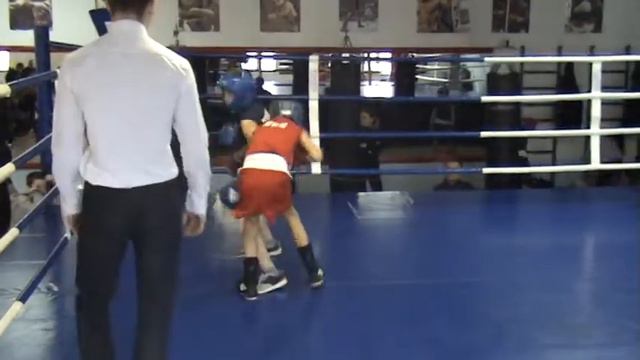 34 кг Писарюк Давид (08) Бердянск - Пантелеенко Илья (07)Олимпия смотреть онлайн