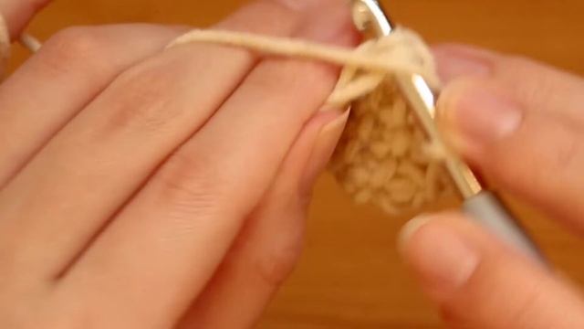 Как вязать столбик без накида - вязаниие крючком для начинающих смотреть онлайн