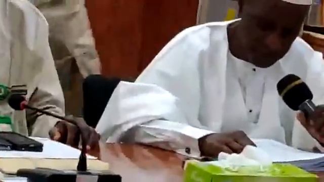 Ganduje dethrone Emir Sanusi II смотреть онлайн
