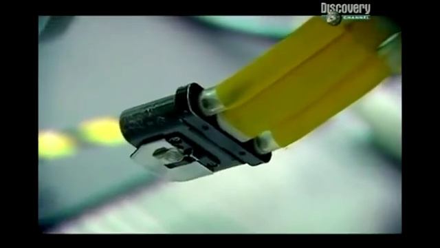 из чего это сделано космический скафандр смотреть онлайн