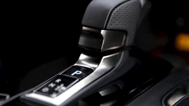 Lexus NX 450+ Plug in Hybrid смотреть онлайн