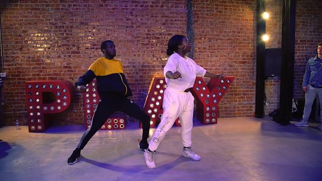 THOTIANA - Blueface Dance | Matt Steffanina & Deja Choreography смотреть онлайн