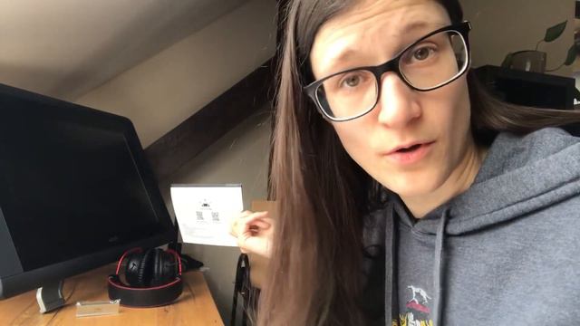 Unboxing Huion Light Pad and Transferring a Drawing смотреть онлайн