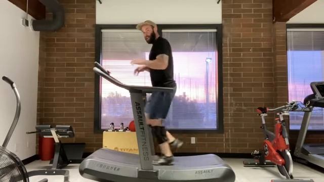 Tips for using The Assault Air Runner Treadmill смотреть онлайн