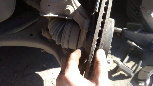 Замена шпильки ступицы Honda Civic VIII смотреть онлайн