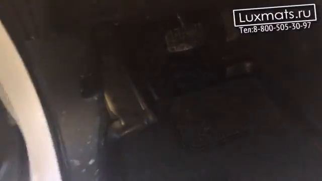 Автомобильные 3D коврики в салон Mitsubishi Outlander (Митсубиси Аутлендер) 2012-2016 Luxmats.ru смотреть онлайн