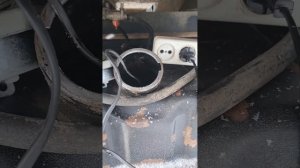 Греем кипятильником замерзшее летнее диз топливо.