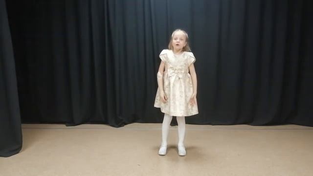 Перминова Маргарита "Дырки в сыре" Б. Заходер. 1 кл СПбДШИ им. М.И. Глинки смотреть онлайн