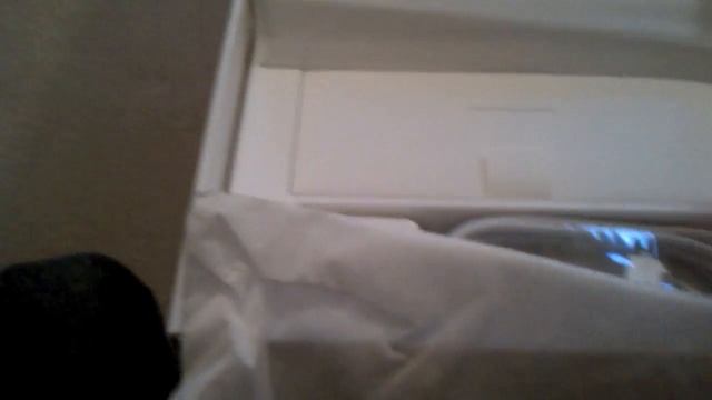 Mid-2010 MacBook Unboxing