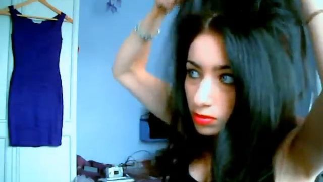 AMY WINEHOUSE BEEHIVE HAIR TUTORIAL PRT1 смотреть онлайн