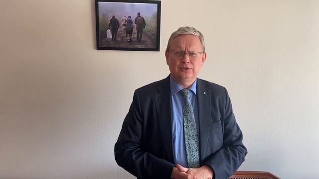 ⚡️Новый супер-мега-проект: исправляем книги и государство! смотреть онлайн