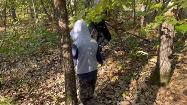 Осенний выезд с семьей не обошелся без копа металла !!!￼ смотреть онлайн