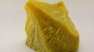 Полезные свойства пчелиного воска и применение для здоровья