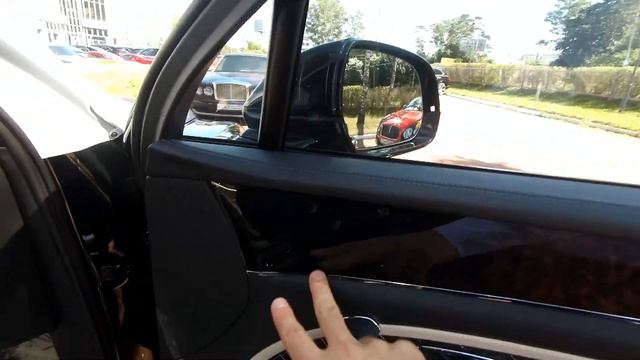 Bentayga Mulliner Edition смотреть онлайн