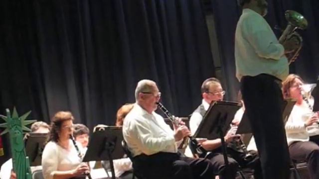 Mozart Serenade for Horn in E-flat смотреть онлайн