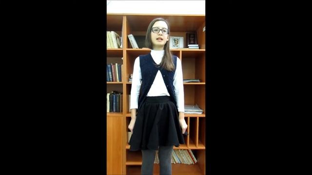 Елизавета Бурдакова читает произведение "Прозаседавшиеся" В. В. Маяковского смотреть онлайн