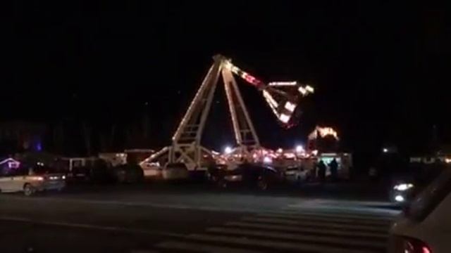 В Николаеве под горисполкомом - лунапарк смотреть онлайн