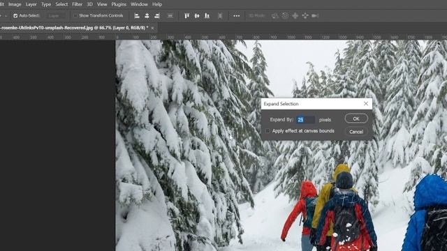 How to Remove Unwanted Objects | Photoshop in 5 | Adobe смотреть онлайн